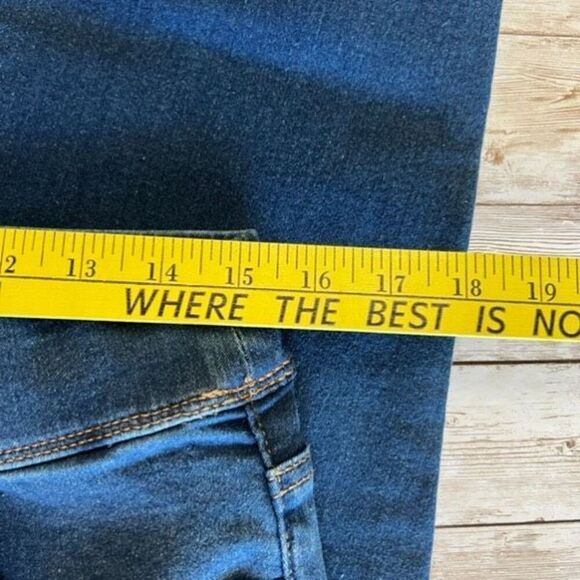 NWT Gloria Vanderbilt Crop Pants Women's Size 10 Blue Denim Pull-On Mid-Rise - Picture 10 of 12